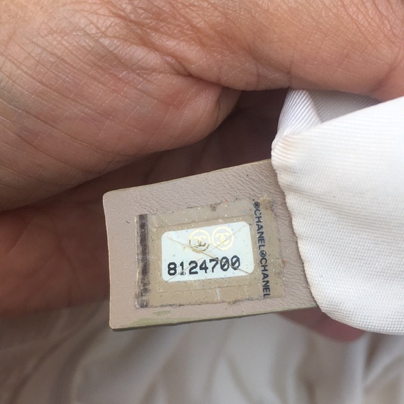 Authentic Chanel Travel Line Tote in good condition with pouch - Picture 12 of 15